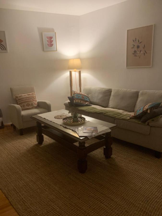 Apartman Yellow House Сараево Экстерьер фото